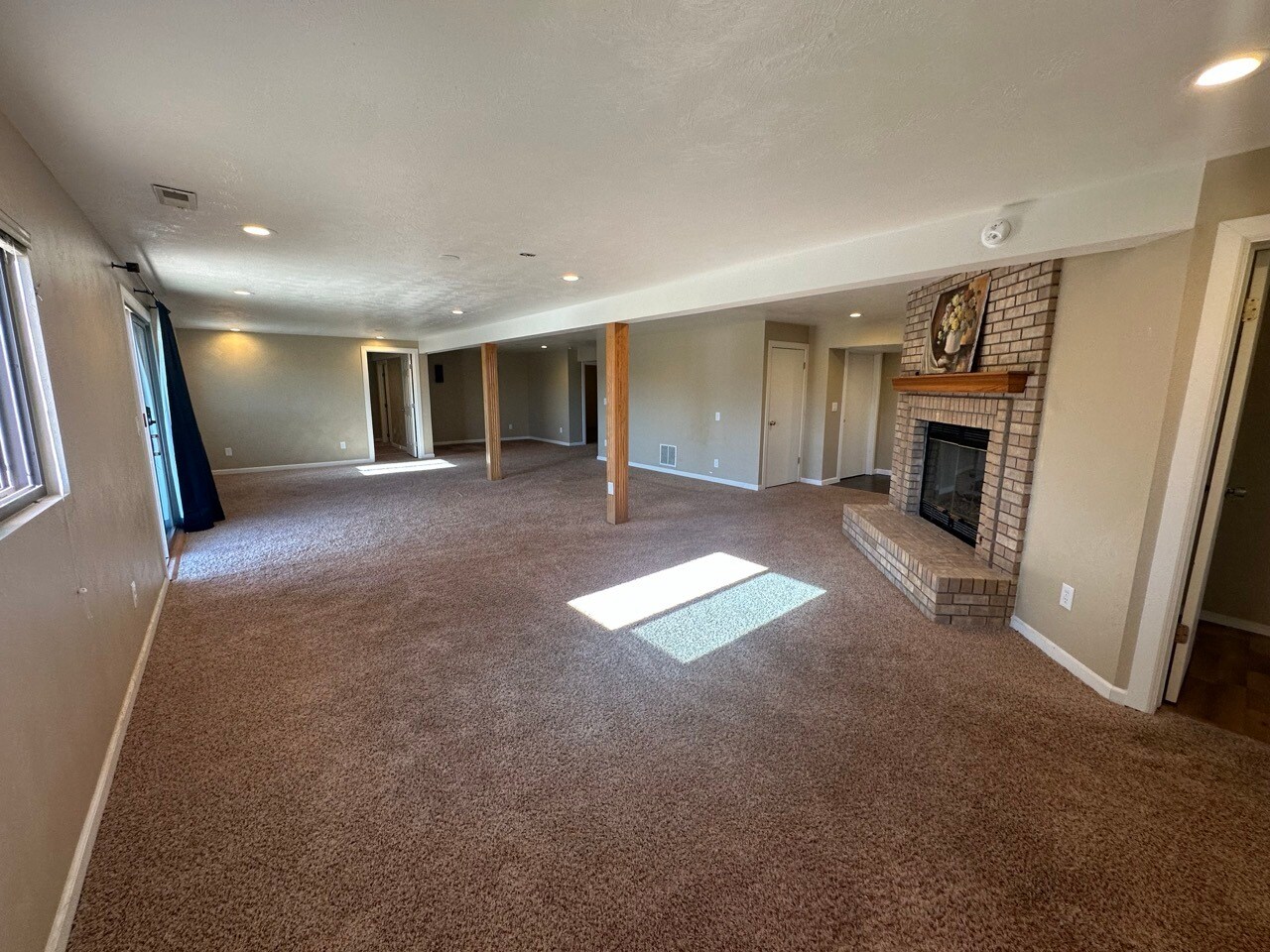 Building Photo - 6515 Last Light Ct