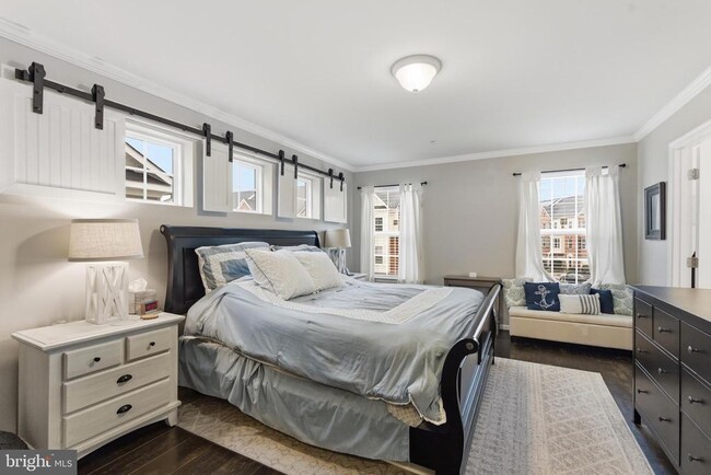 Building Photo - 7722 Dagny Wy