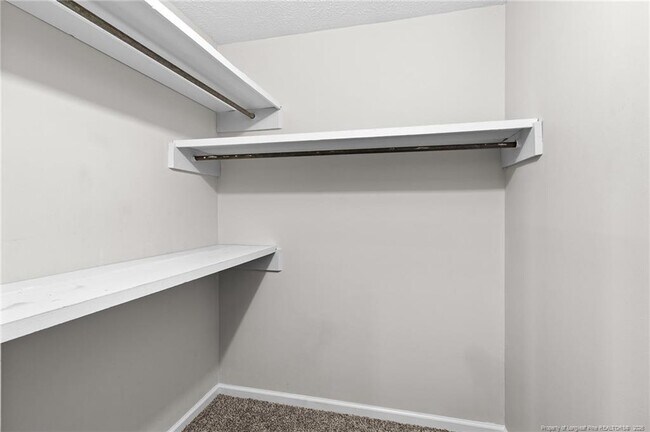 Building Photo - 6924 Woodmark Dr