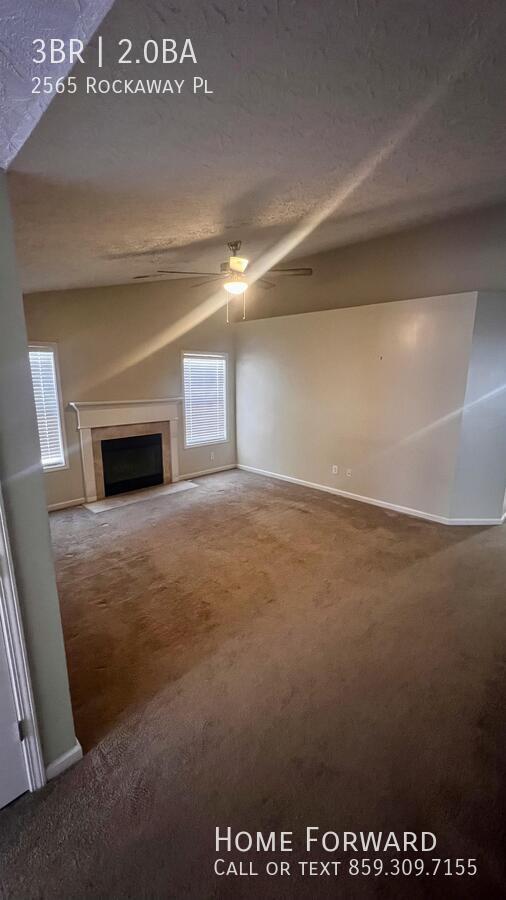Building Photo - 2565 Rockaway Pl