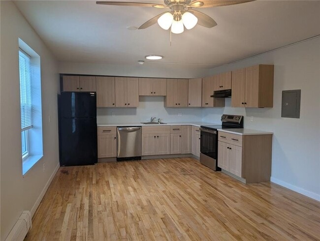Primary Photo - 444 Woodward Rd