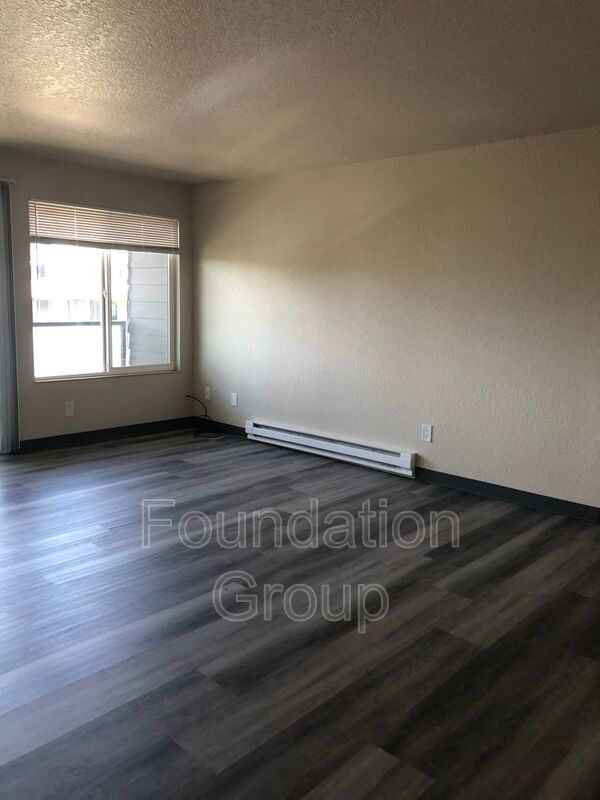 Building Photo - 2405 NW 65th St