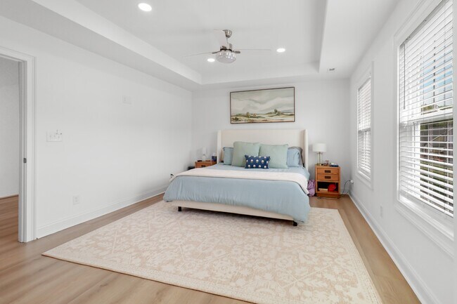 Building Photo - 276 Bluebell Dr