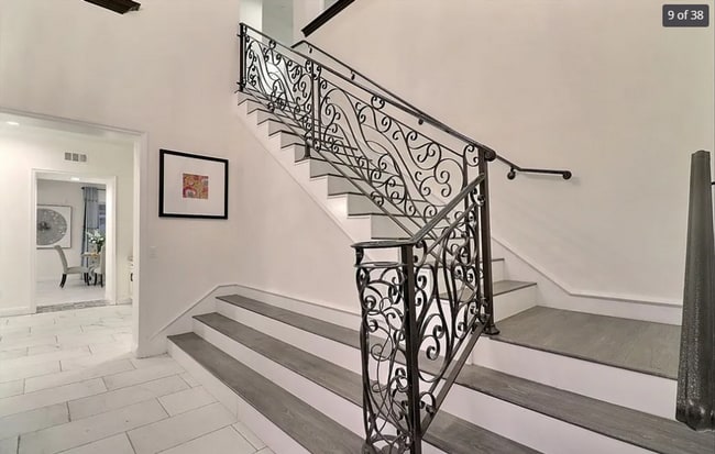 Building Photo - Now Leasing: Modern Arcadia Home – 4 Beds, 4 Baths, Premium Kitchenaid Kitchen, Three-Car Garage ...