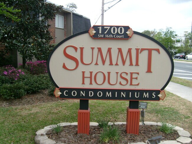 Building Photo - When Minutes Matter, Live Where You Work and Play @ Summit House Condominiums!