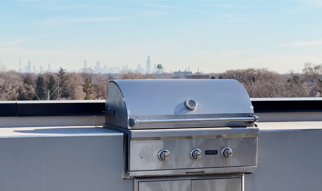 Grill Stations w/ City Views - The Grove on Grand