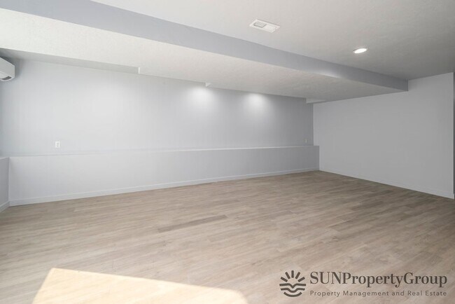 Building Photo - 3551 Sojo Dr S