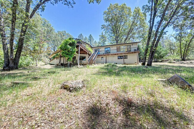 Building Photo - 16832 Alice Way