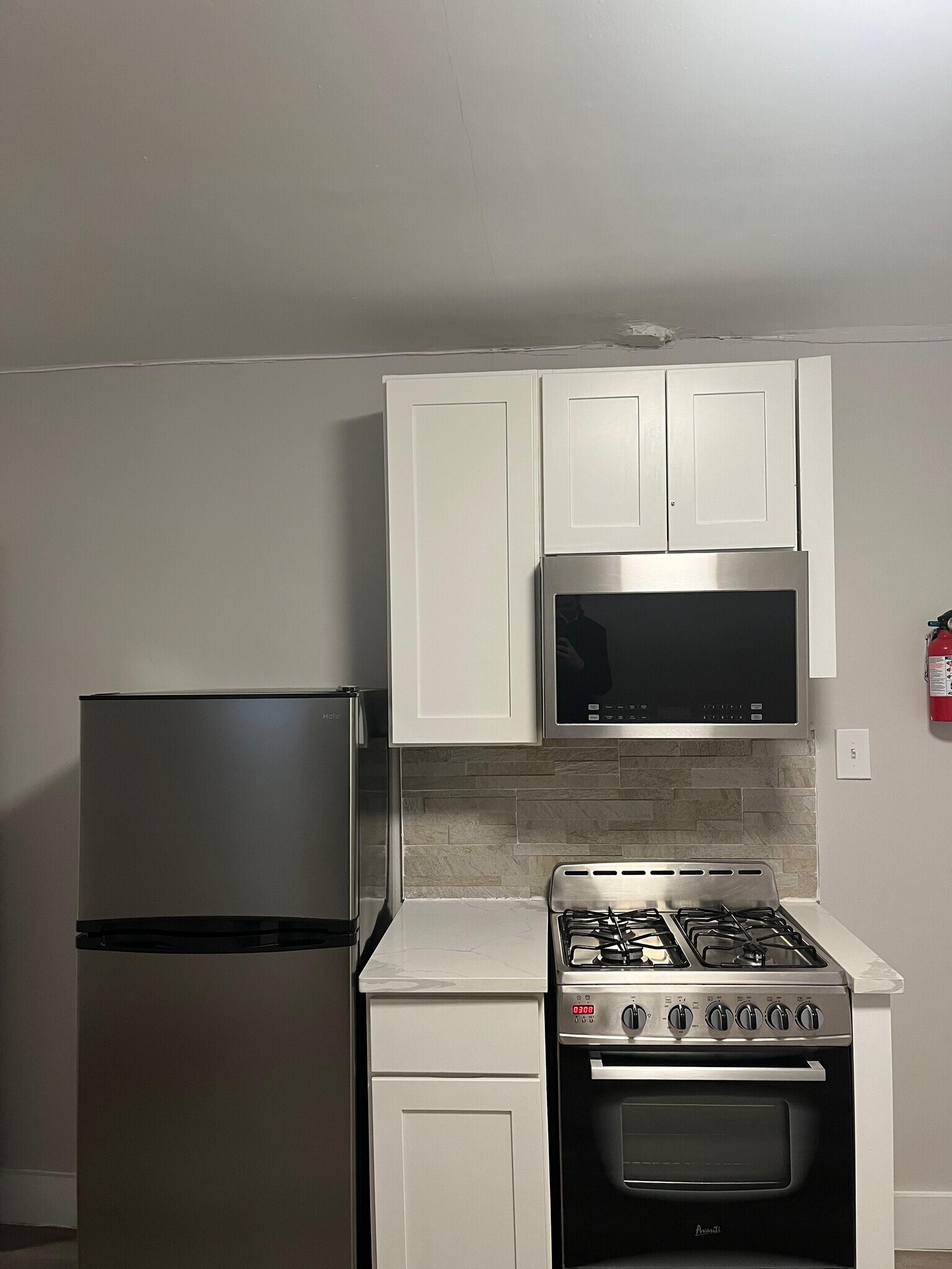 Building Photo - 7320 Kennedy Blvd