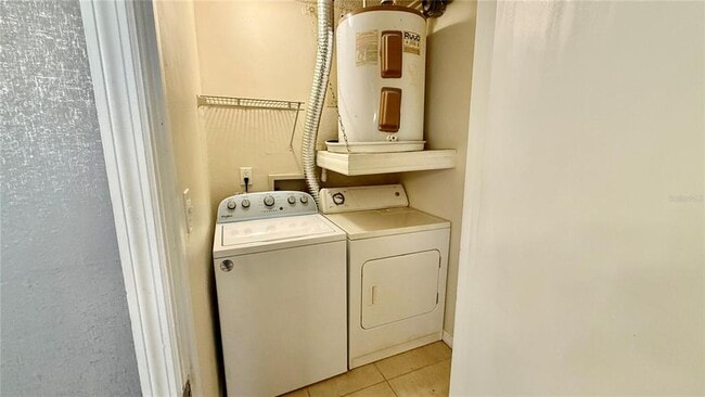 Building Photo - 441 Fountainhead Cir