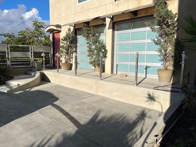 parking, view of front - 2527 Union St