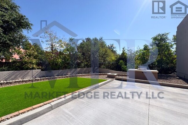 Building Photo - 3Bed/2.5Bath House in Sedona! $199 MOVE-IN...