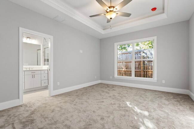 Building Photo - 1575 Cherry Blossom Cir