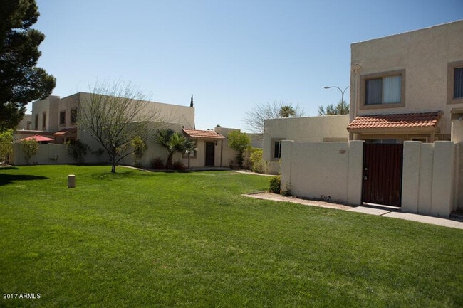 Building Photo - 6107 N 79th St