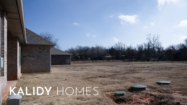 Building Photo - 14971 E Reno Ave