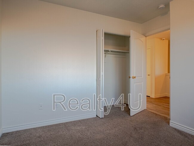 Building Photo - 13341 Copper Park Dr