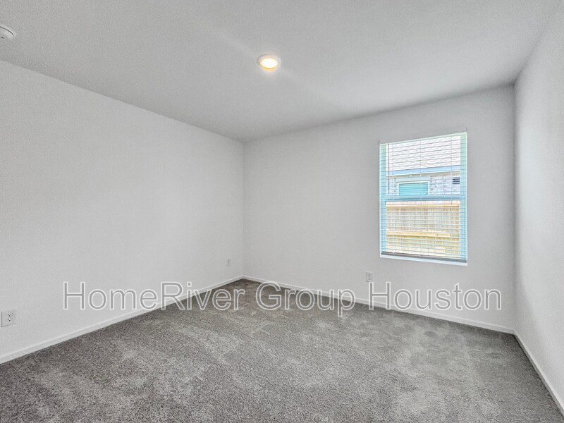 Building Photo - 6022 Standpiper Lp