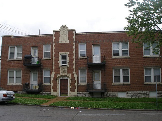 Primary Photo - 4251-4255 S Kingshighway Blvd