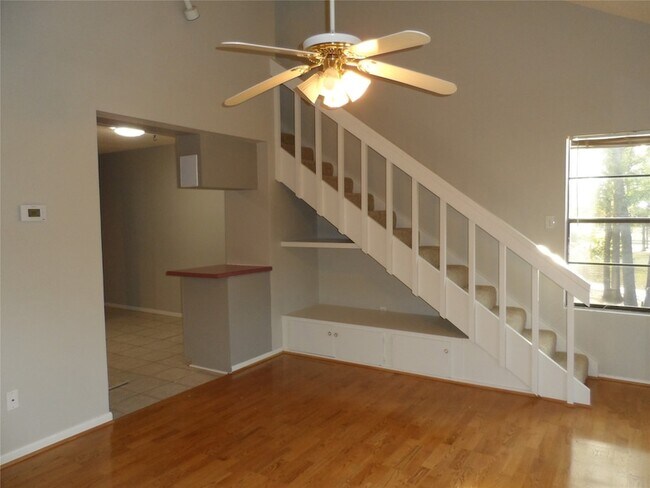 Building Photo - 12900 Walden Rd