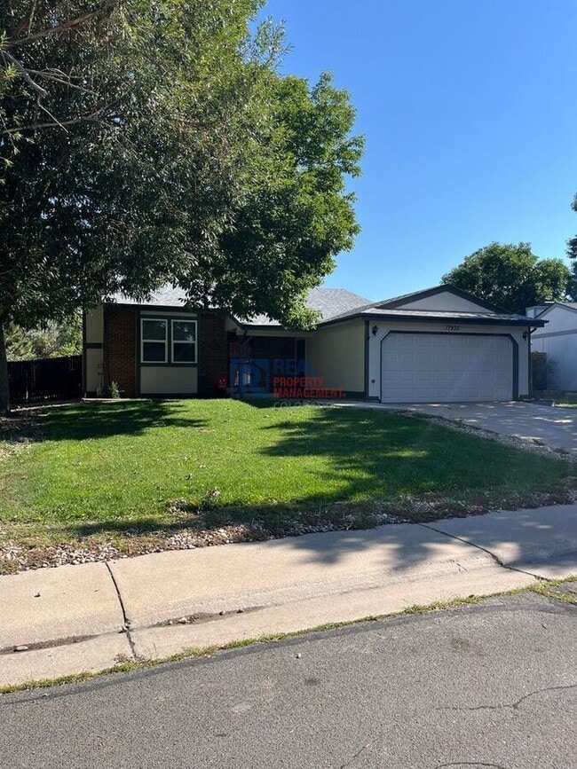 Building Photo - 17935 E Prentice Dr