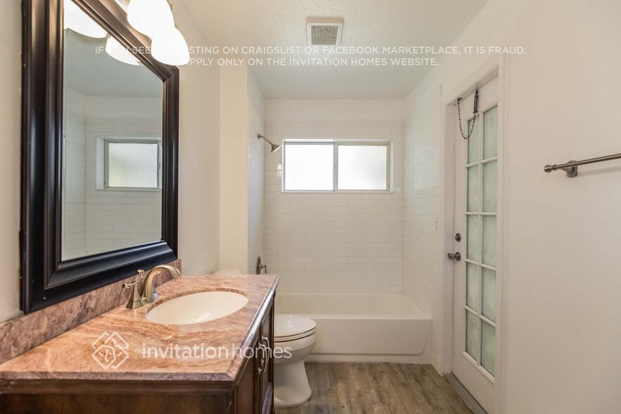 Building Photo - 3457 Woodley Park Pl