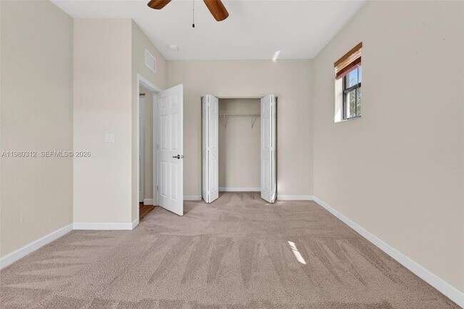 Building Photo - 11561 SW 232nd Ln