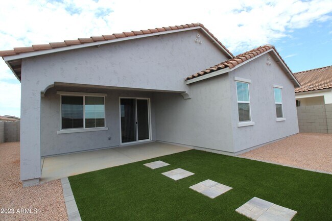 Building Photo - 1126 E Westwood Dr