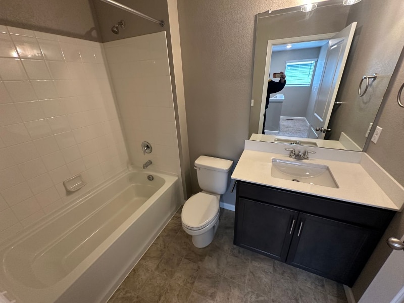 Building Photo - 21772 E 8th Ave