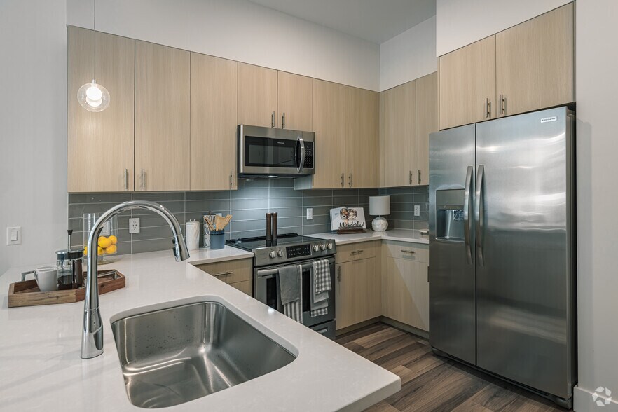 Oversea At Flagler Banyan Square 290 N Olive Ave West Palm Beach FL 33401 Apartment Finder