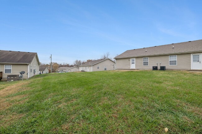 Building Photo - 269 B EXECUTIVE AVENUE