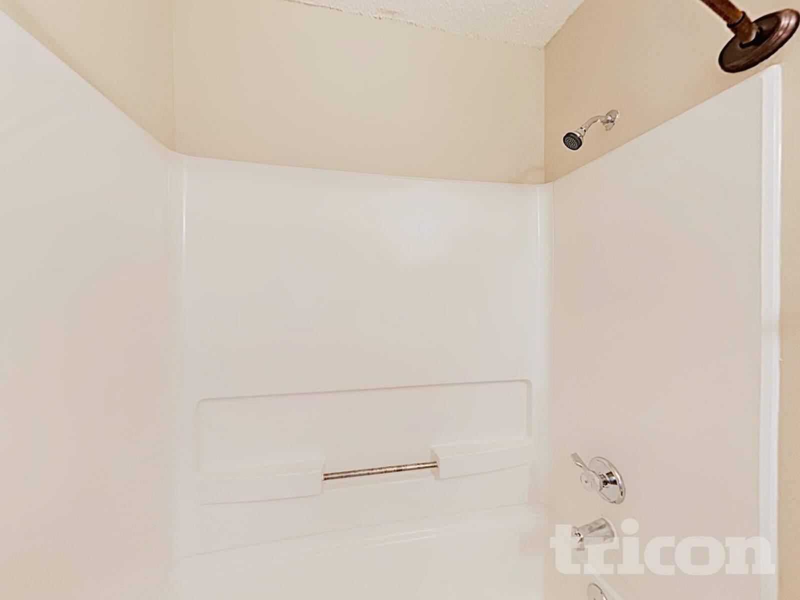 Building Photo - 6419 Beech Trail Dr