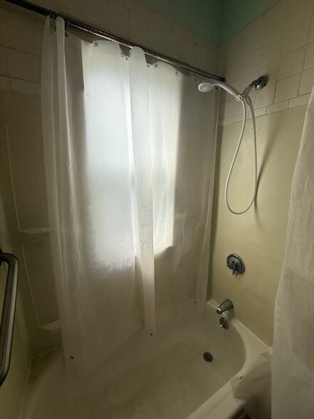 Building Photo - 7 E Hoyle St