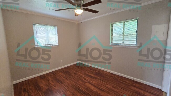 Building Photo - 4 Bedroom Rental in Del City