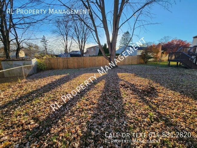 Building Photo - Spacious home in Lake Darby