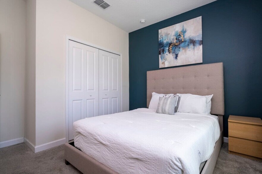 Building Photo - 8957 Cabot Cliffs Dr
