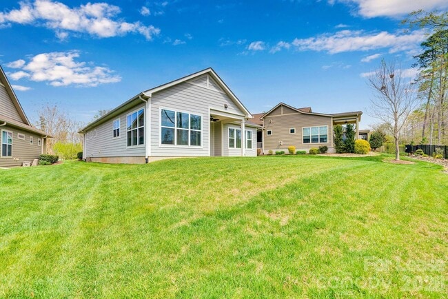 Building Photo - 5563 Elk Knob Ct