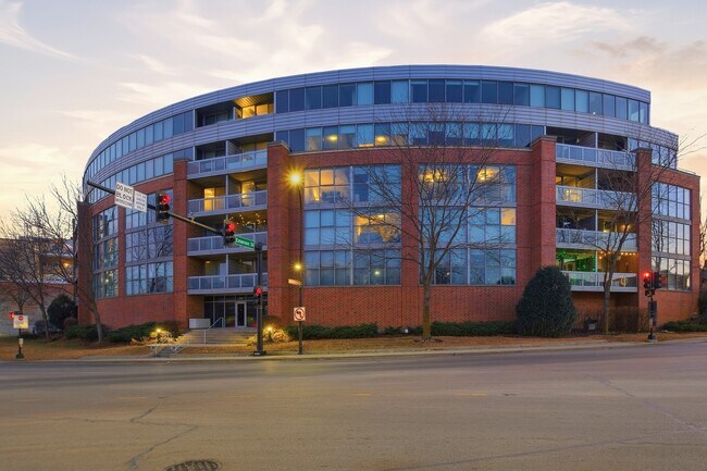 Building Photo - 1228 Emerson St