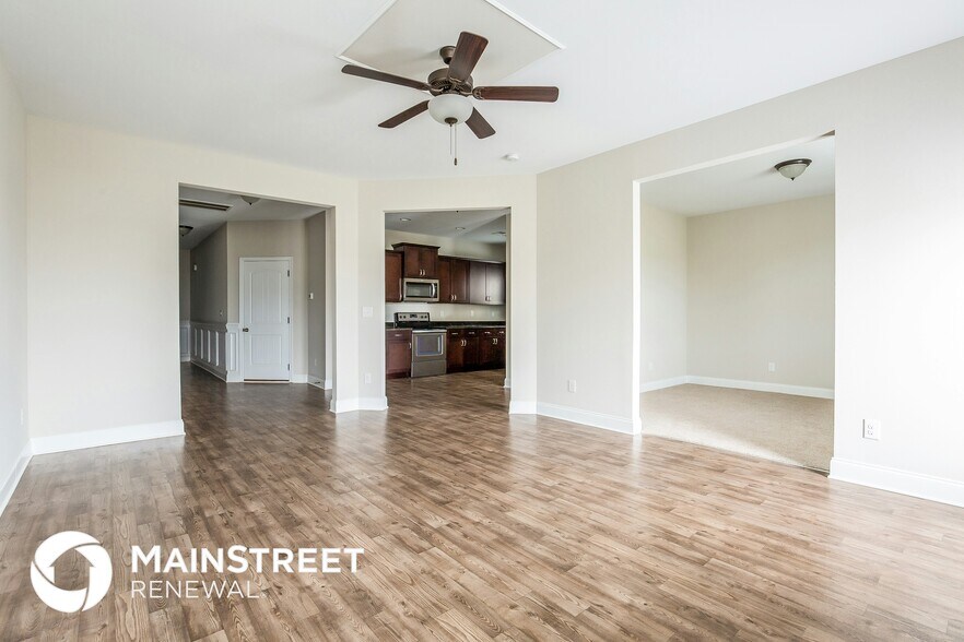 Building Photo - 1230 Catawba Way