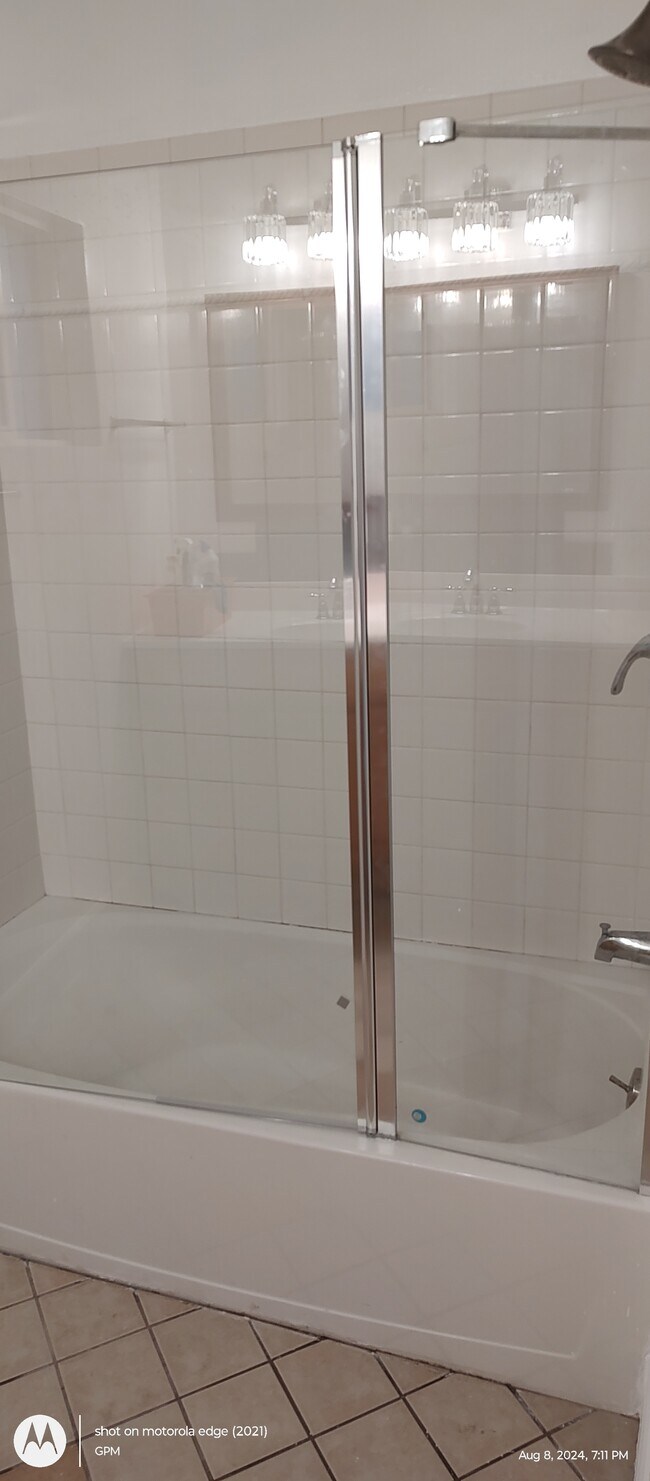 Building Photo - 4219 Madison Ave