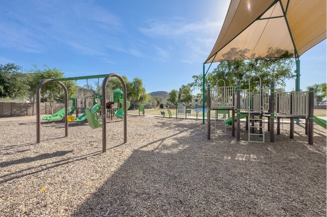 Building Photo - 2Bed/2Bath Apartment at Peoria Ave/19th Ave! Ready for Immediate Move-In! -- All Tile Flooring!