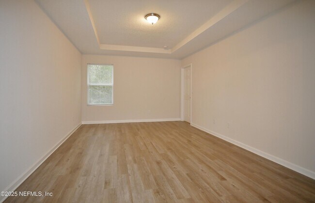 Building Photo - 1179 Woodruff Ave