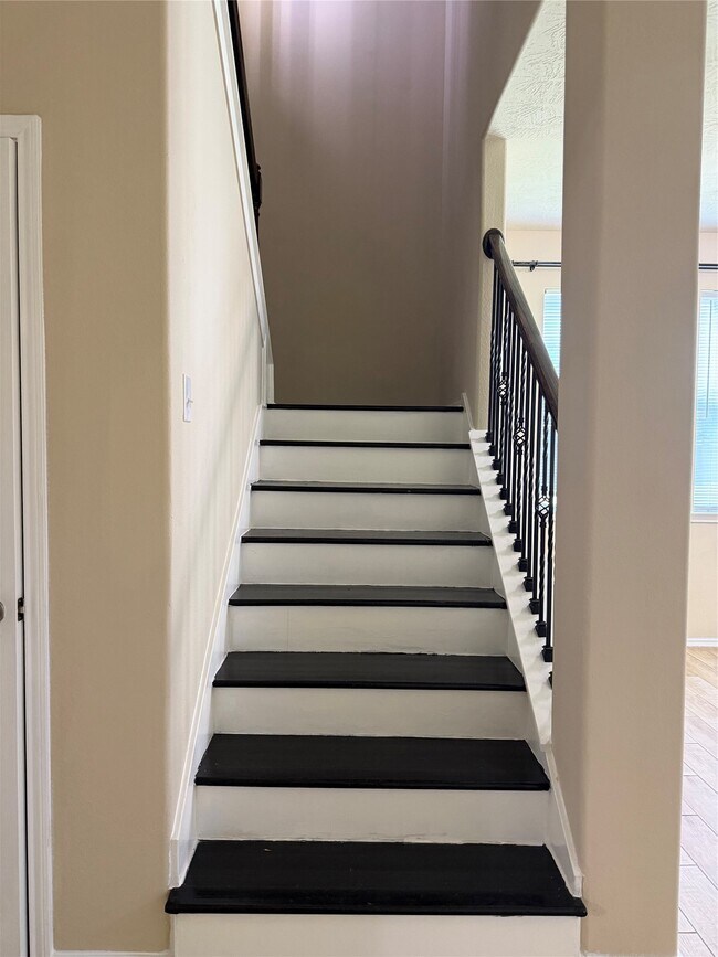 Building Photo - 1134 Gemstone Ct