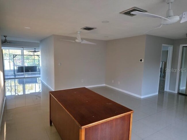 Building Photo - 2111 N Keene Rd