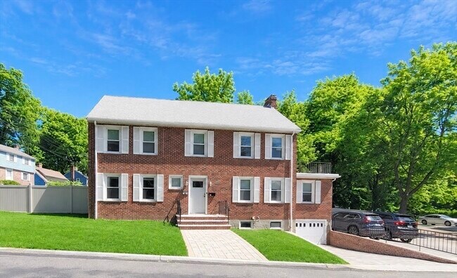 Building Photo - 82 Arlmont St