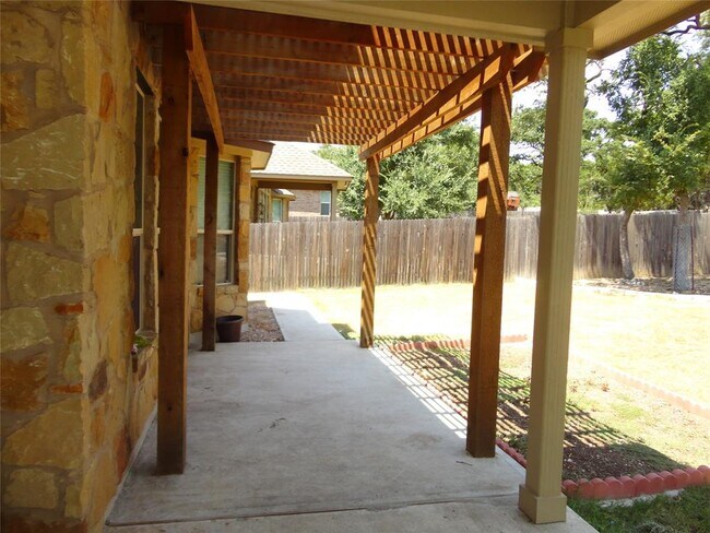 Building Photo - 6400 Antigo Ln