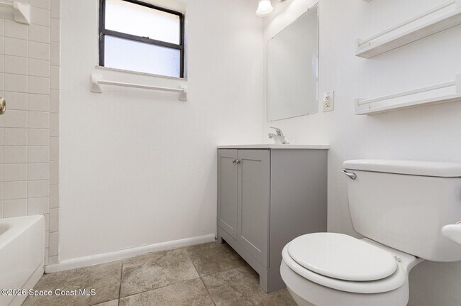 Building Photo - 2249 Flower Tree Cir