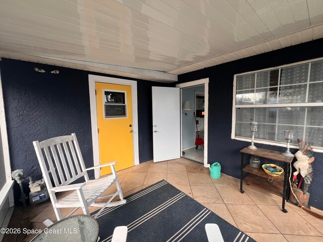 Building Photo - 2807 Tropic Rd