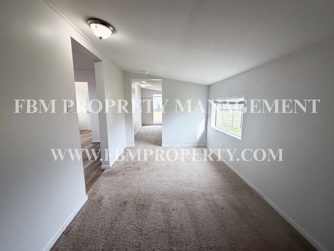 Building Photo - 107 Berrys Chapel Rd