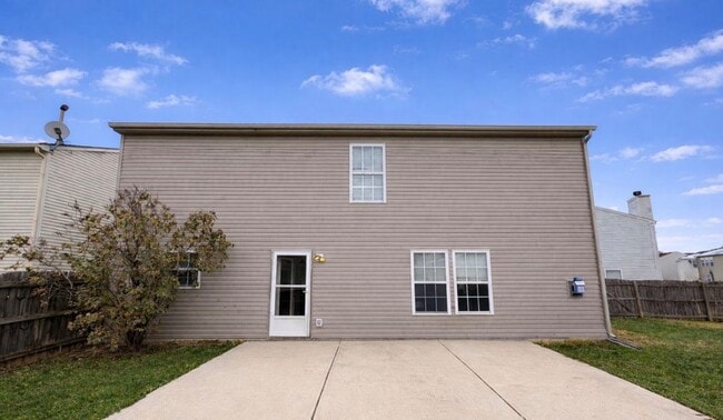 Building Photo - 6857 Maywood Cir