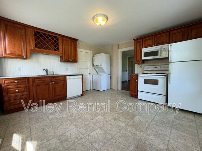 Primary Photo - 46 Old Amherst Rd